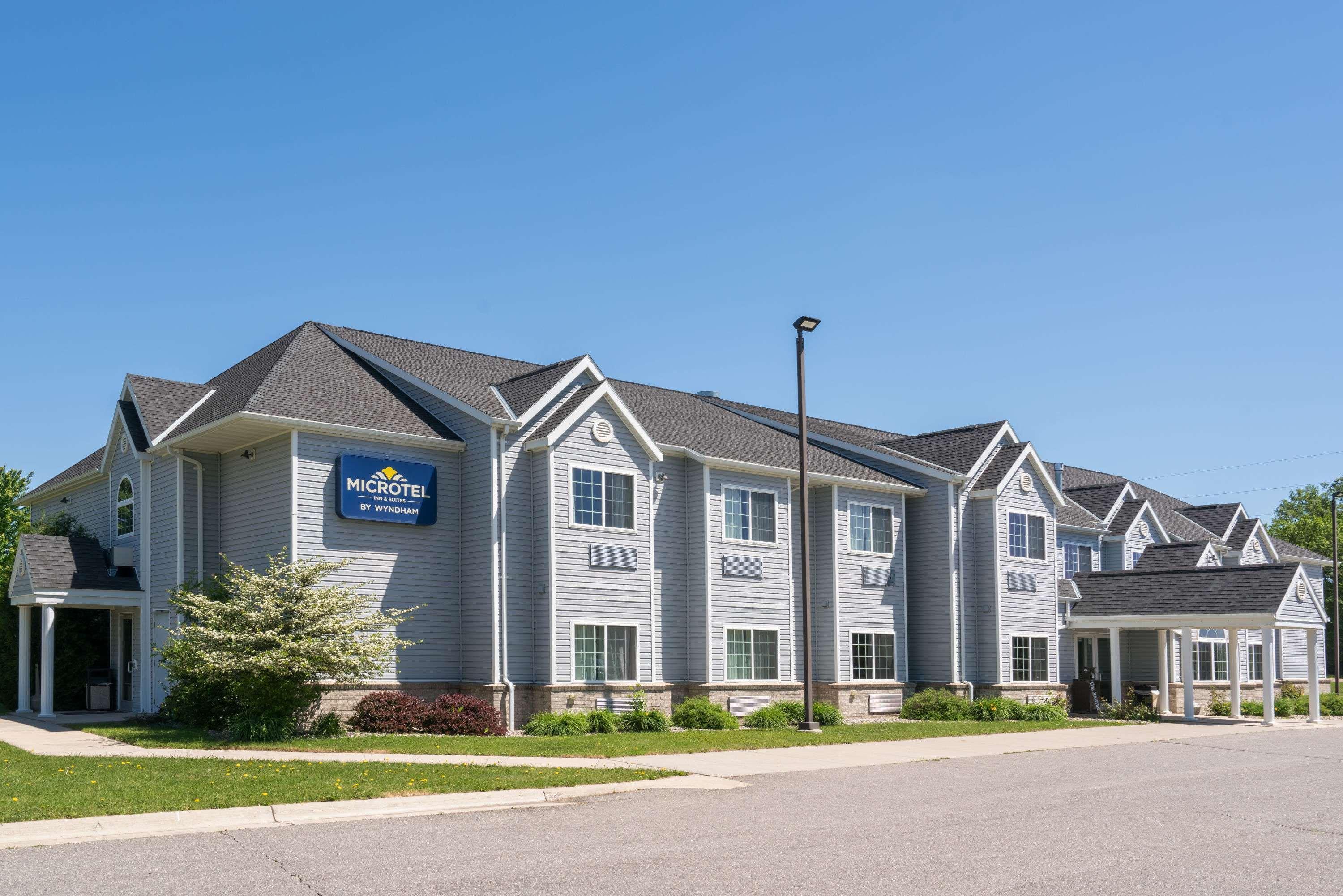 Microtel Inn & Suites By Wyndham Springfield Екстериор снимка